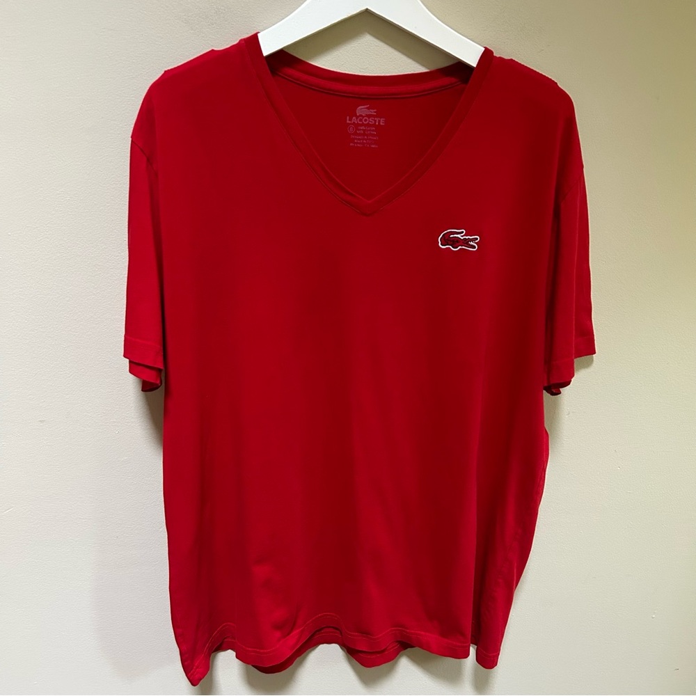 Lacoste ~ Men’s Red Classic V Neck Soft Cotton Jersey T-Shirt in size 8 (3XL)